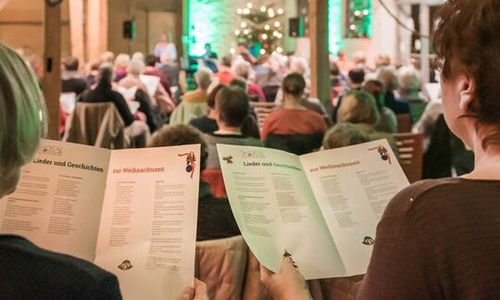 Offenes Singen von Weihnachtsliedern