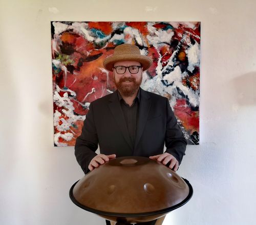 Finissage der MOHN Ausstellung Walter Urbach mit musikalischem Beitrag