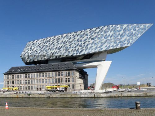 Kaarster Kulturfreitag: "Das Kolumba-Museum von Peter Zumthor und das Nieuw Havenhuis von Zaha Hadid", Vortrag von Thomas Brandt