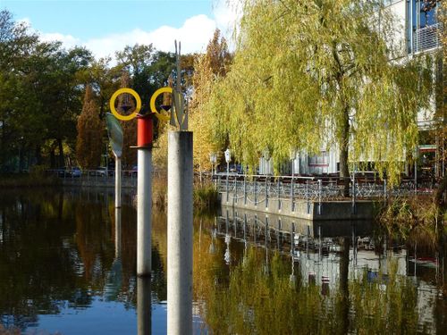 Exkursion "30 Jahre Skulpturenpark", eine Führung zum 30-jährigen Jubiläum des Skulpturenparks in der Stadtmitte Kaarst